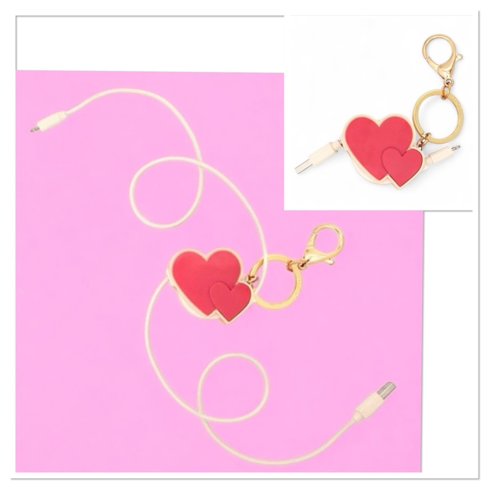 BAN.DO Retractable Charging Cords on Heart Keychain / Purse Charm • New In Box